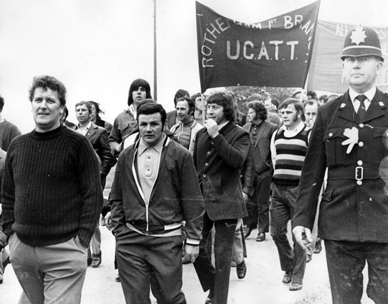 Building workers' protest before the start of trials, June 12th 1973 Building workers' protest before the start of trials, June 12th 1973